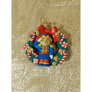 Vintage 1991 Santa's Best Salute Teddy Bear Soldier Wreath Christmas Ornament